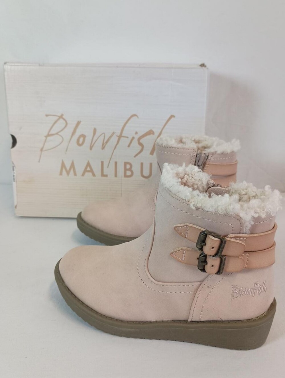 Blowfish Malibu Girls’ Boots – Size 11 ankle boots Sugarpink NWT